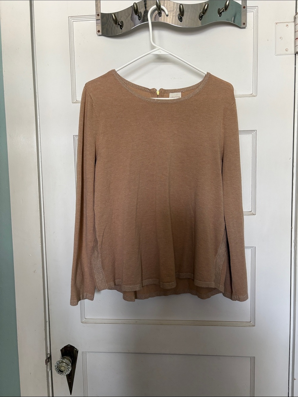 Chico’s Women's Long Sleeve Sweater in Light Brown and Gold Size 2 (US 12)